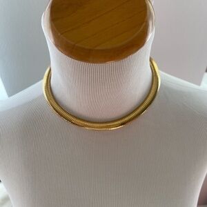 Monet 1980’s gold choker